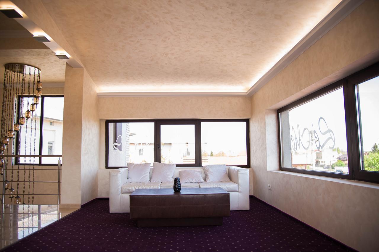Le Mer Afumati Exterior photo